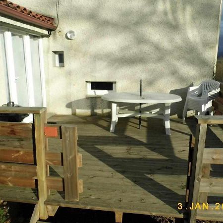 Joli Petit T4 Confortable Au Bord De Leau Vieille-Brioude Exterior photo